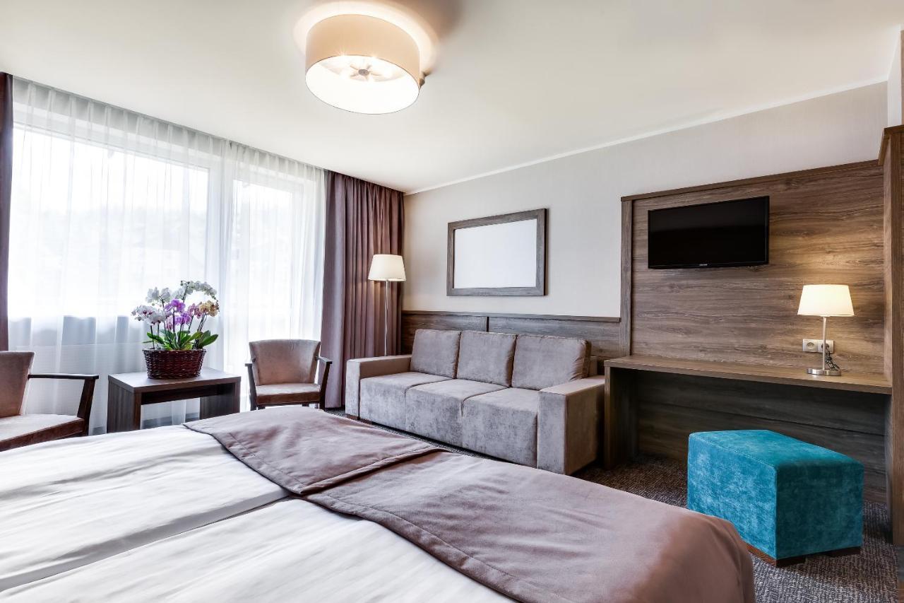 Hotel Konradowka Wellness & Spa - 300 Metrow Do Centrum Karpacz Bagian luar foto
